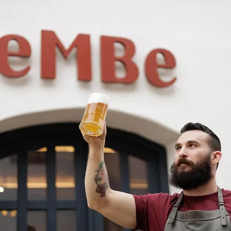 Na Klenici 公寓式酒店 马达伯乐斯拉夫